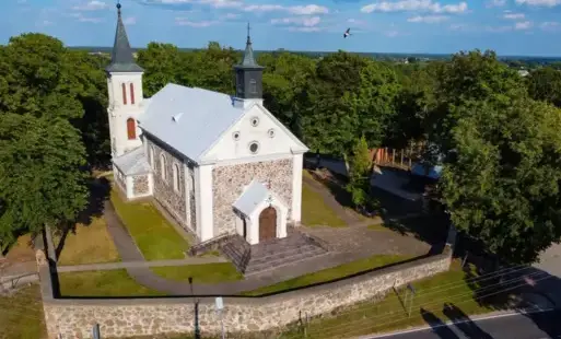 Zdjęcie do Wsparcie dla zabytku - umowa podpisana!