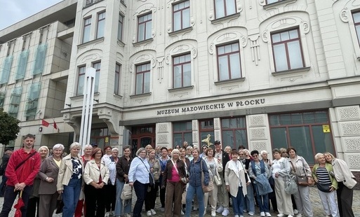 Zdjęcie do Seniorzy z Gminy Chorzele odwiedzili Płock! 