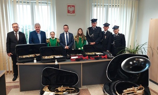 Zdjęcie do Nowe instrumenty, nowe możliwości! Młodzieżowa Orkiestra Dęta rozwija skrzydła!