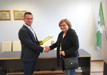 Seniorzy, dzieci, młodzież, sportowi zapaleńcy i… miłośnicy kina pod chmurką – mamy coś dla Was!