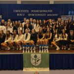 Zdjęcie grupowe uczestników uroczystości